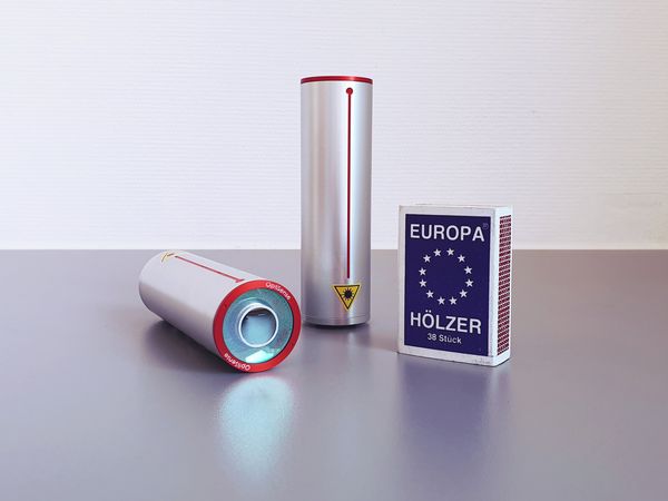 PaintChecker Industrial Tube Sensor Größenvergleich